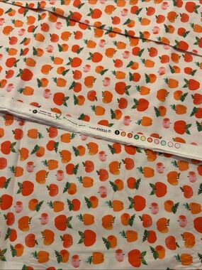 Heather Ross Red Apples Kinder fabric